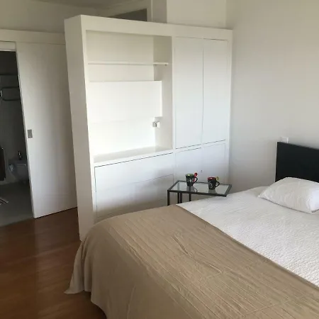 Casa Do Coronel * أنغرا دو إِراويزو